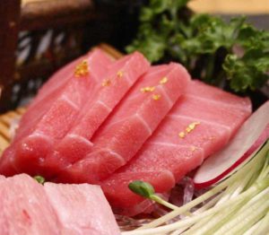 tuna saku